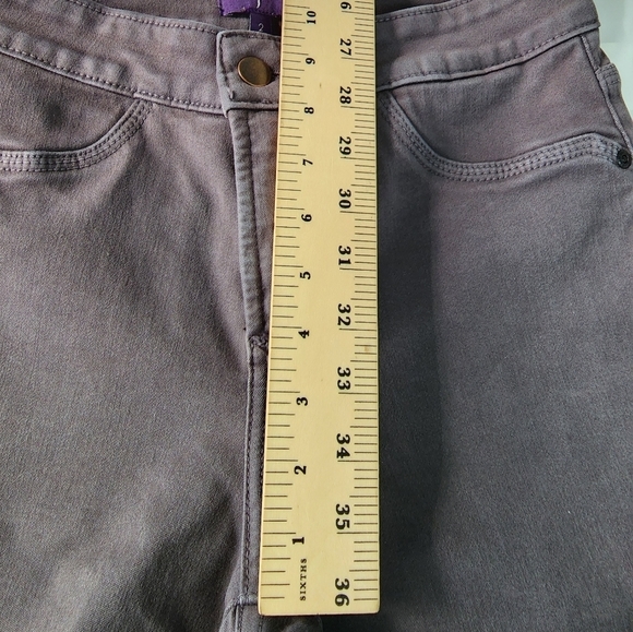 NYDJ Leggings / Gray Stretch Slimming Lift Tuck Denim Skinny Jeans Size 2 - Picture 6 of 7
